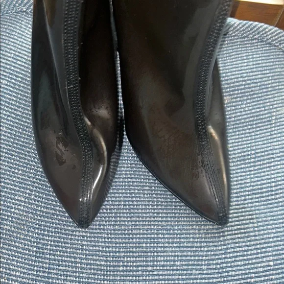 Cape Robbin Elegant Black Women's Boots - Picture 6 of 6